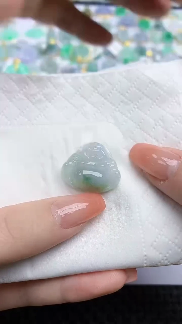 【闪购商品】翡翠颈饰未镶嵌天然翡翠A货