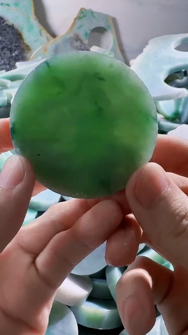 翡翠裸石缅甸翡翠A货文9540