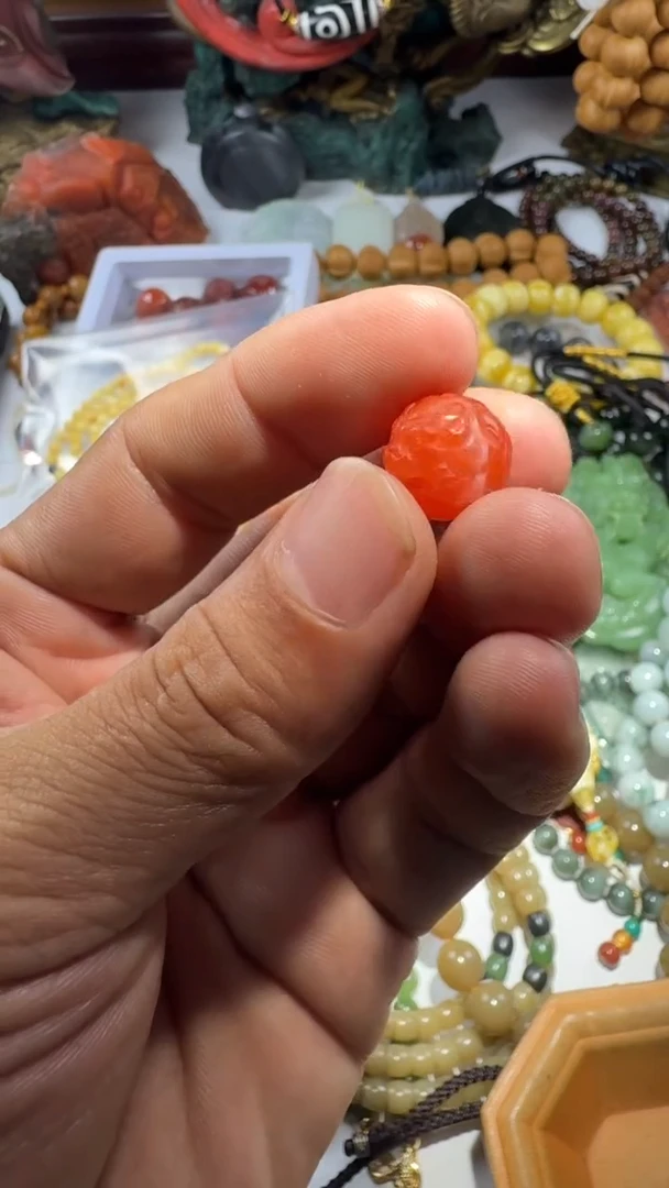 未镶嵌珠子南红玛瑙珠子