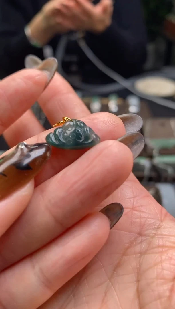 颈饰银S925镶嵌翡翠净货13237