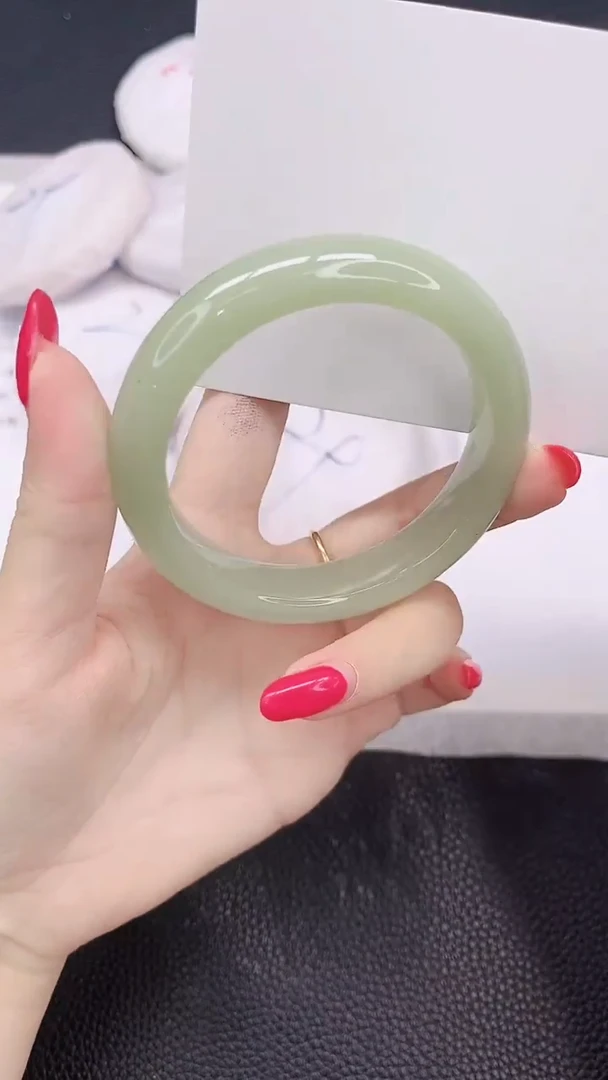 未镶嵌手镯石英质玉230-58