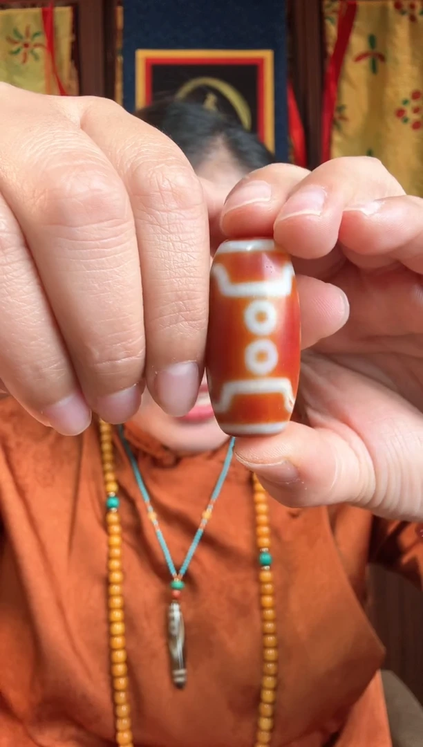 无非金属藏地红肉古珠