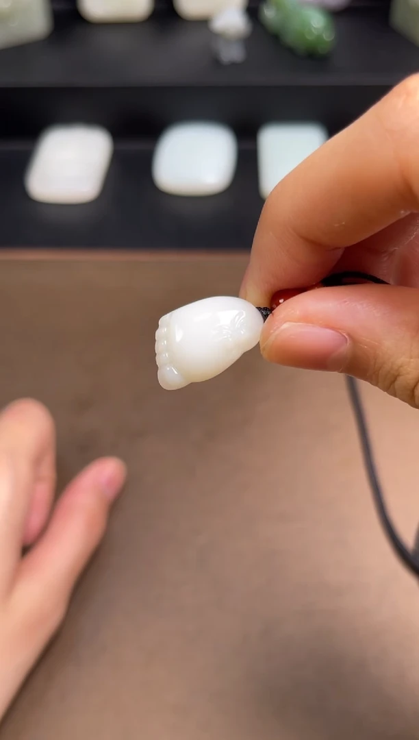 和田玉未镶嵌颈饰7