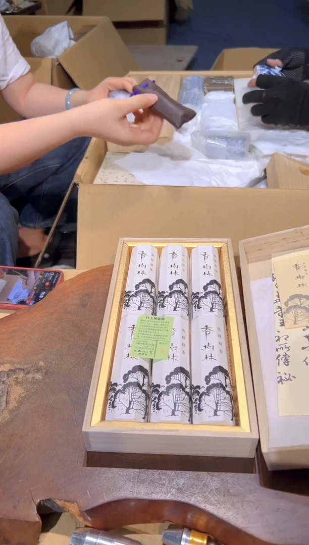 1中古物品，默认有瑕疵