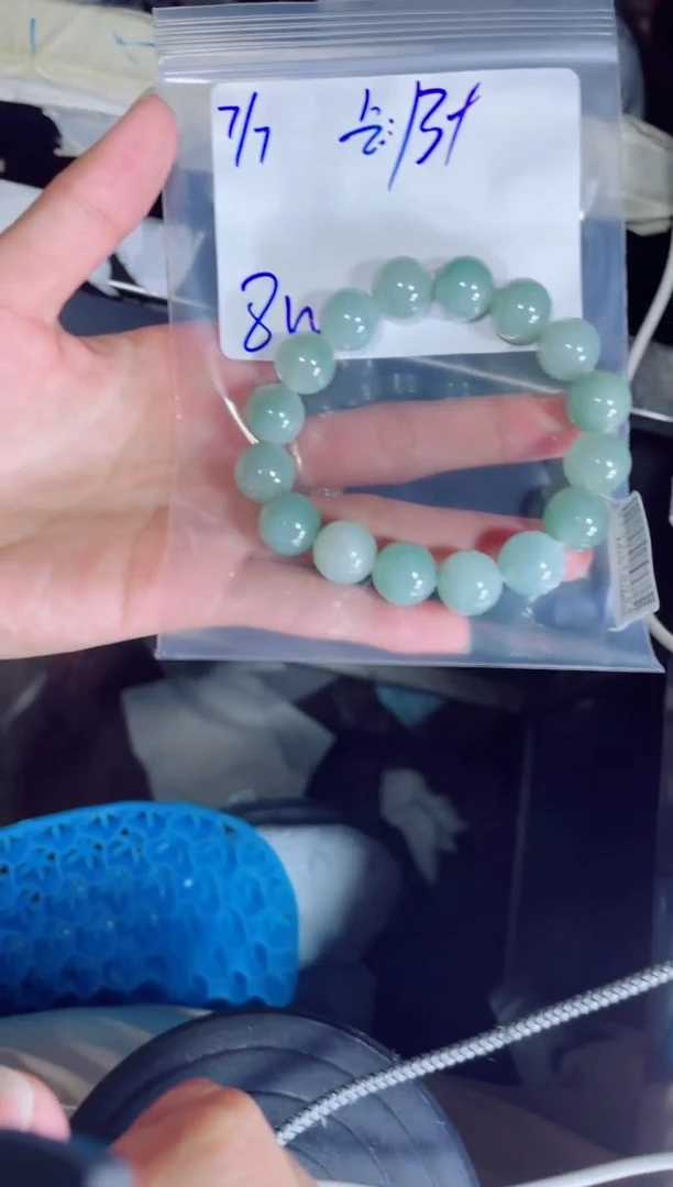 定制翡翠未镶嵌?****迪珠串