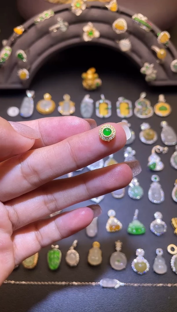 吊坠(不含链)银S925镶嵌翡翠1