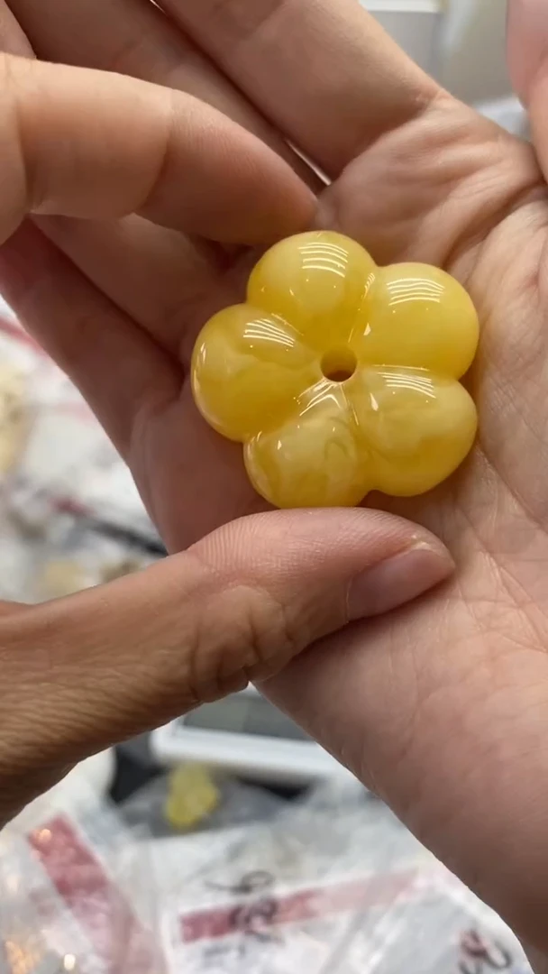 琥珀未镶嵌珠宝奇石453