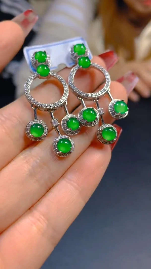 【闪购商品】翡翠耳饰未镶嵌0447817947多样性发一