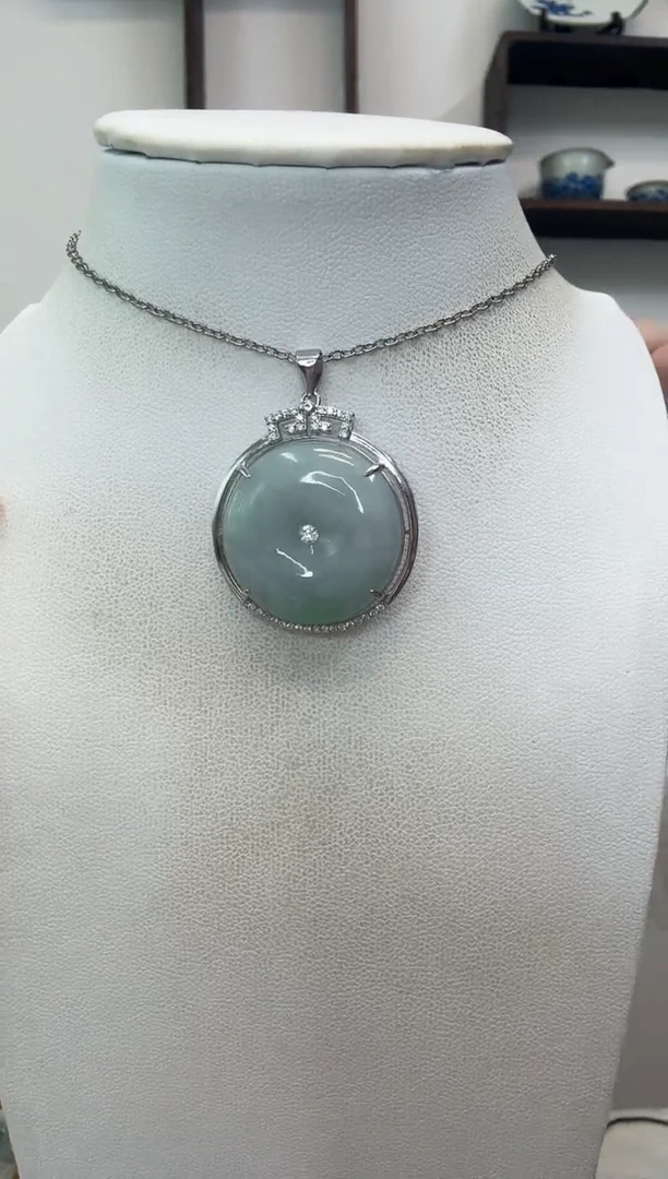 吊坠(赠链)银S925镶嵌翡翠平安扣