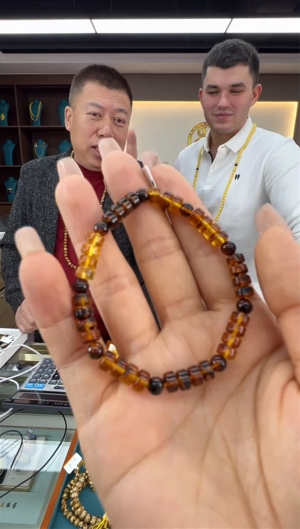 【闪购商品】琥珀手链未镶嵌45秒拼号