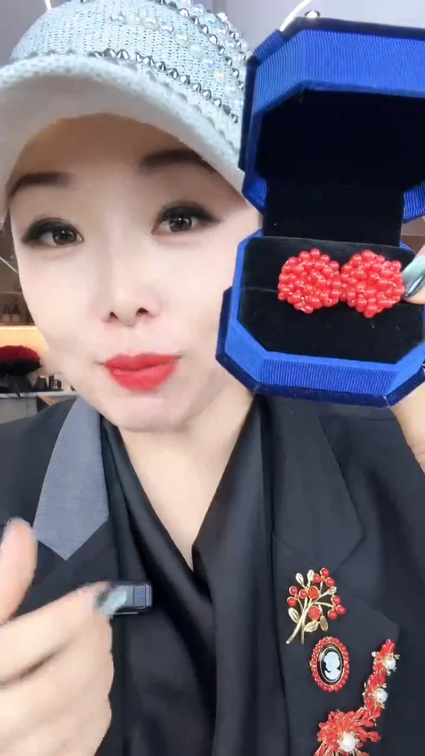中国红 大红花 耳钉