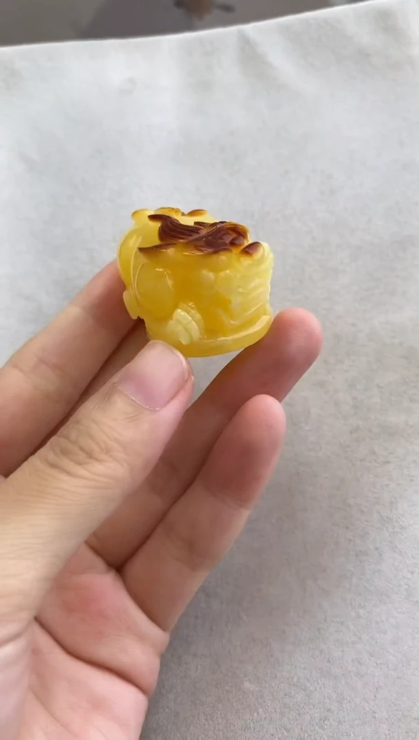 裸石琥珀未镶嵌10922192-摆件