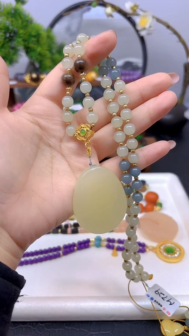 颈饰未镶嵌和田玉M729