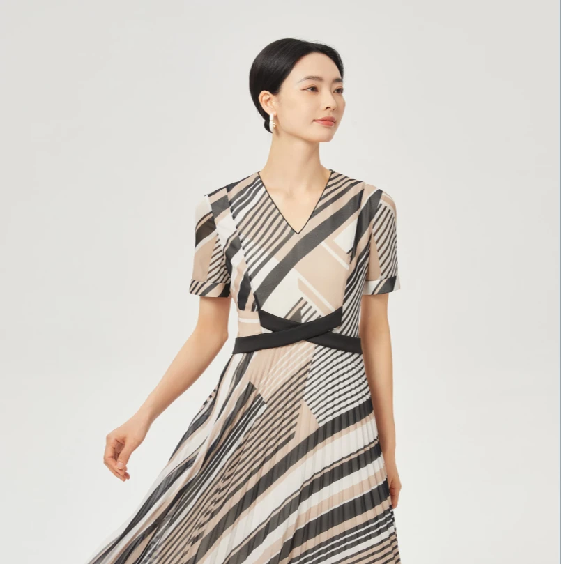 【岚岚专属】LF05988D1淡橙黄色连衣裙