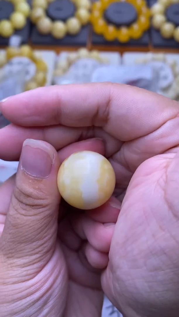裸石琥珀未镶嵌大小姐珠宝严选87