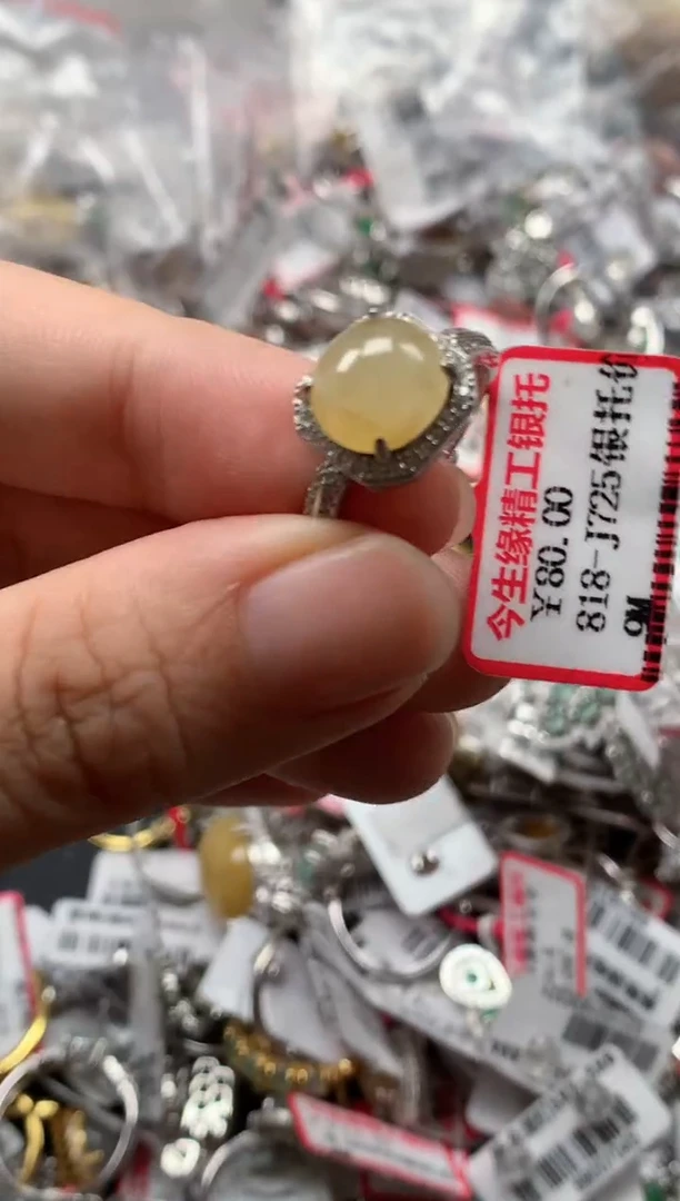翡翠戒指银S925镶嵌天然A货缅甸翡翠