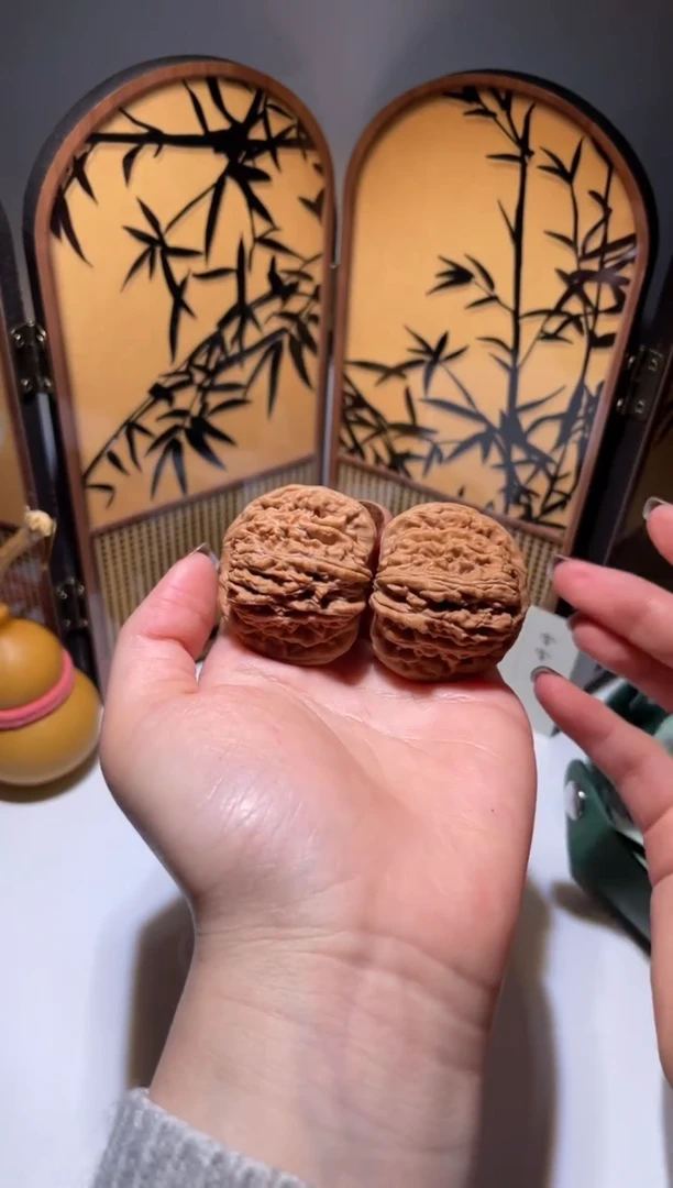 吊坠文玩核桃54号全品头货四座楼