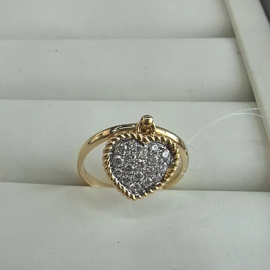 18K金钻石爱心戒指气质轻奢时尚简约经典金色镶钻素款