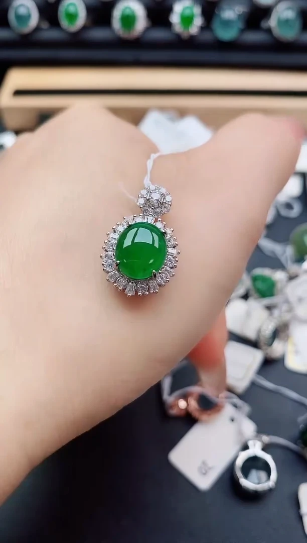 翡翠银S925镶嵌吊坠(赠链)50850