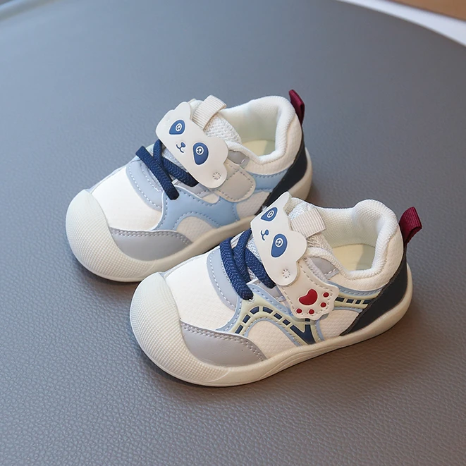 婴儿软底学步鞋春秋皮面机能鞋0-1-2岁女童鞋男防滑软底宝宝鞋子3