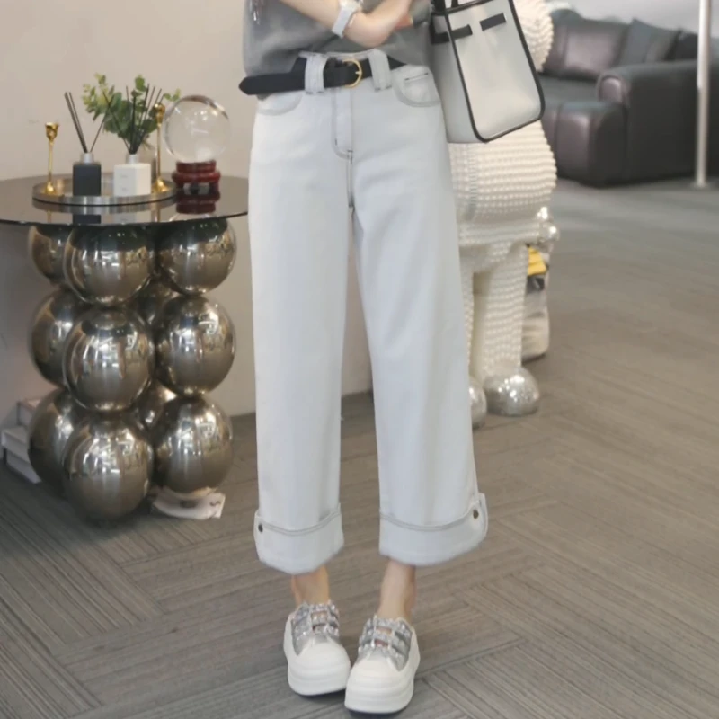 【长腿日记】2025春季新款时尚休闲直筒八分烟管牛仔裤LK2502426