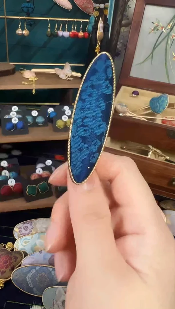 【闪购商品】【孤品年初五发】苏锦藏青色大柳叶发夹