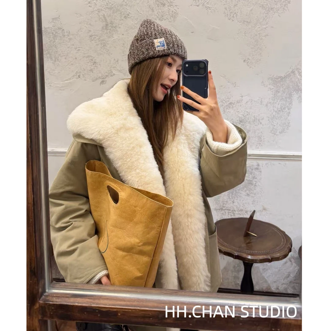 HH.CHAN“牧野”S级超大羊皮毛领白鹅绒卡其派克羽绒服HH55P41250