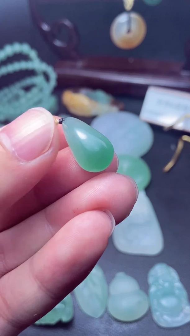 未镶嵌定制翡翠a货翡翠