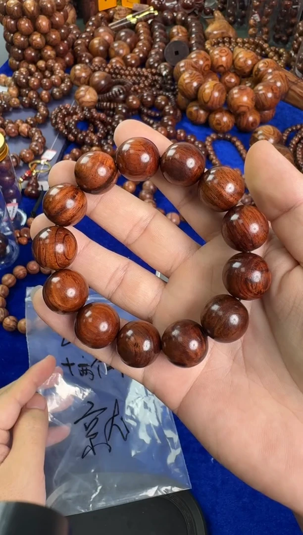 手串/手链黄花梨/降香黄檀就**儿1.8规格家具老料海黄手串