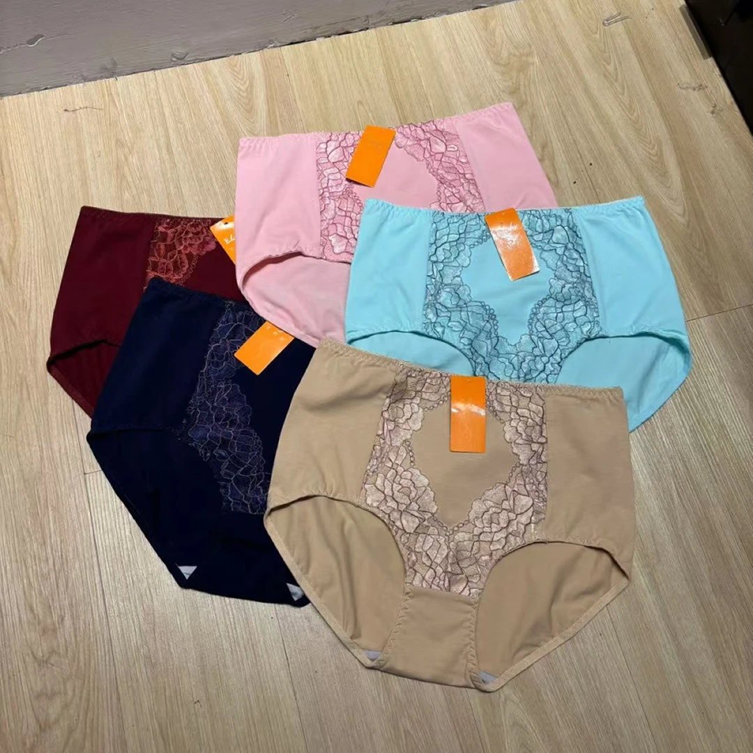 蕾丝波浪拼接透气女士三角内裤4812