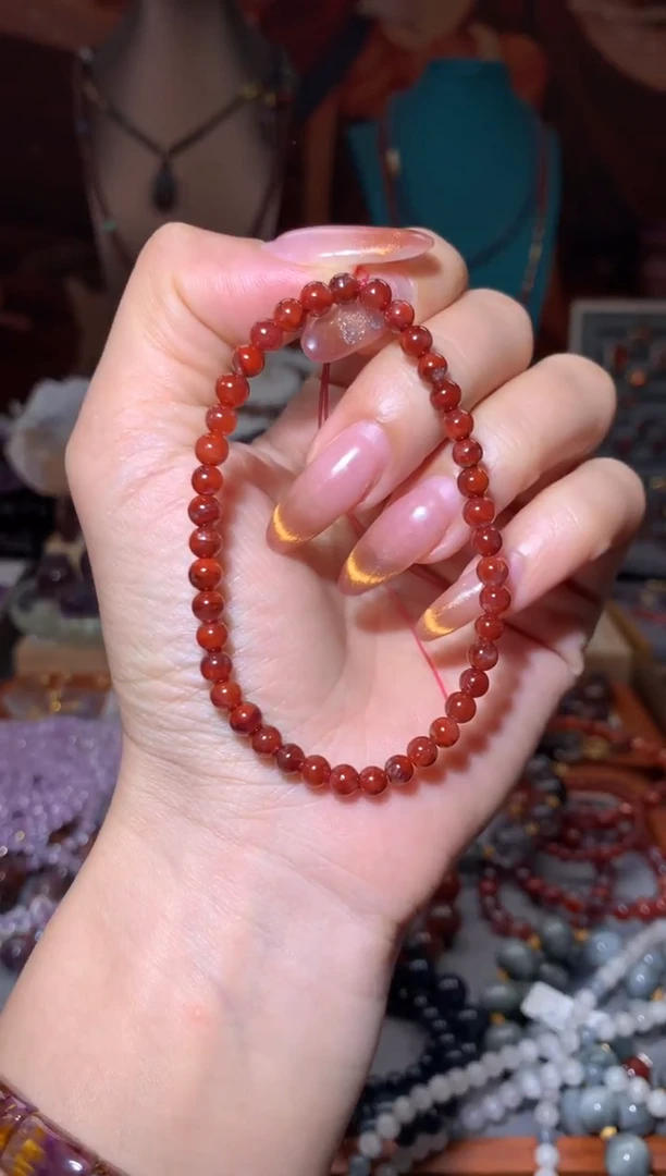 未镶嵌珠宝半成品水晶红极光手串4+mm多样性发其一