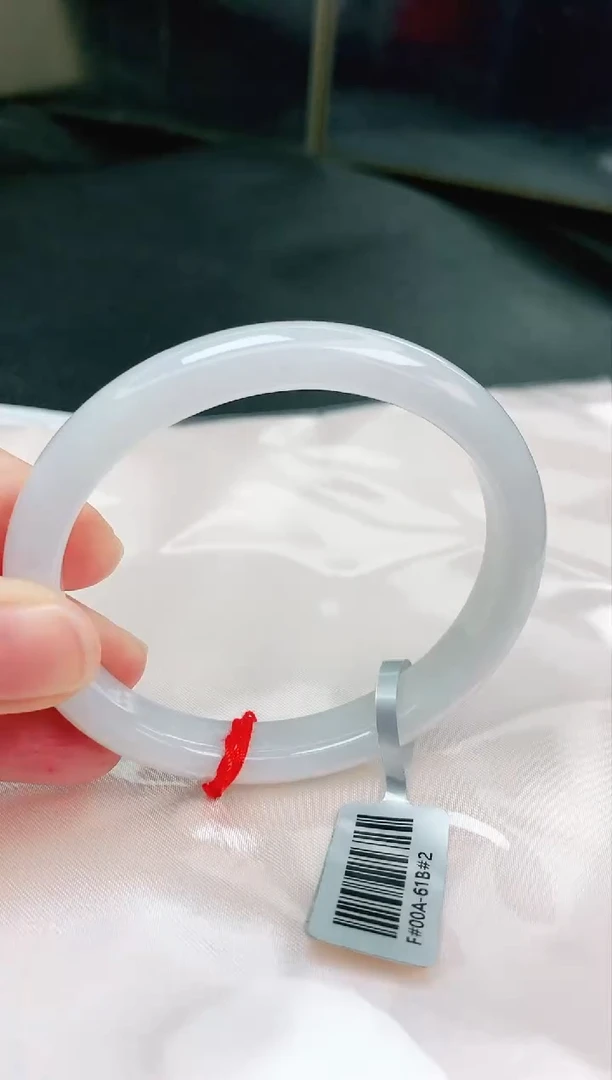 未镶嵌手镯翡翠缅甸天然A货翡翠手镯