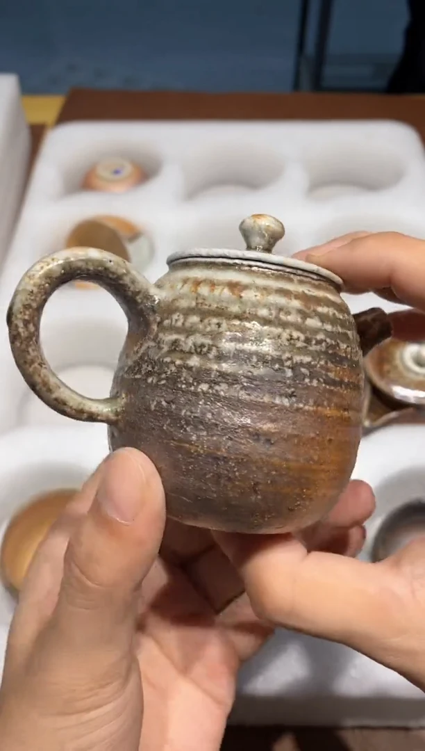 奢瓷/瑞寅柴烧茶器（壶）385