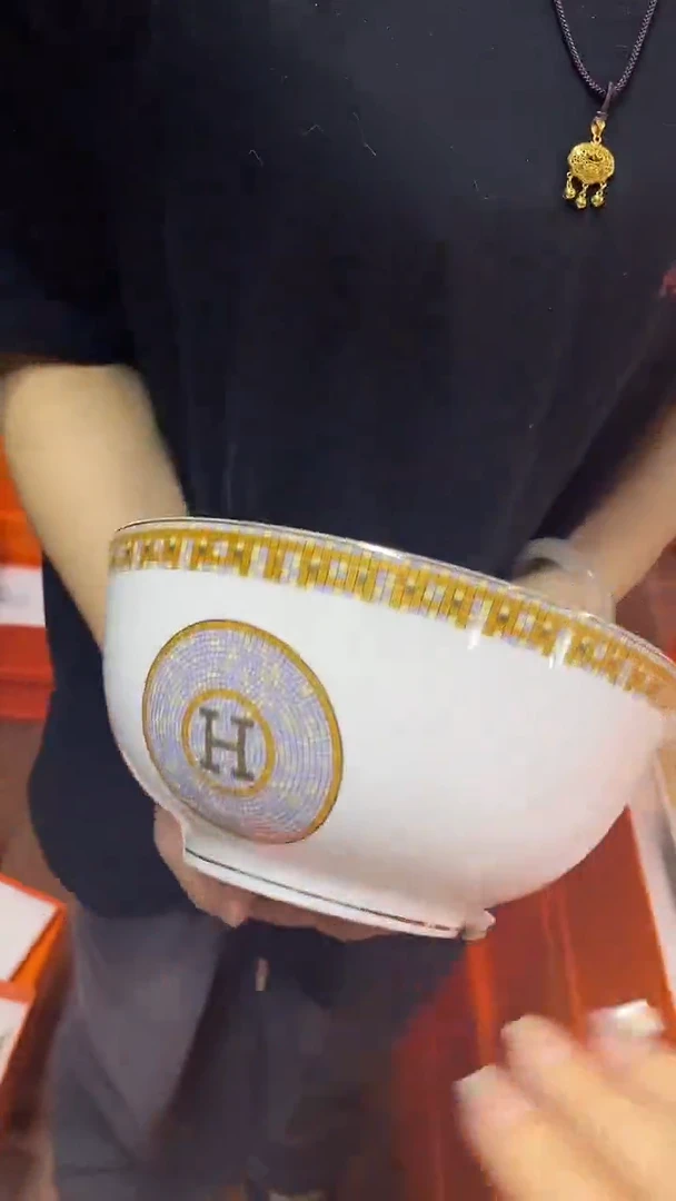 杯鸿辉家品牌瓷器，京东包邮！