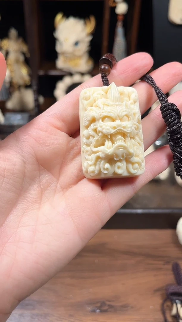 【闪购商品】果皮木雕霸王怒目脖挂牌文玩挂饰