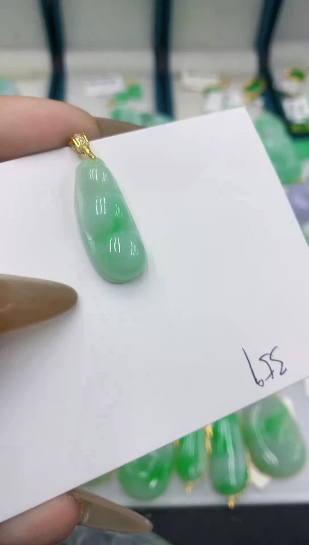 颈饰未镶嵌翡翠111111