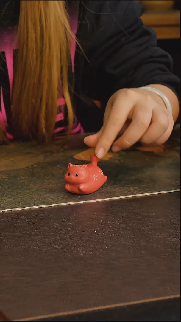 紫砂茶宠粉色小猫茶宠