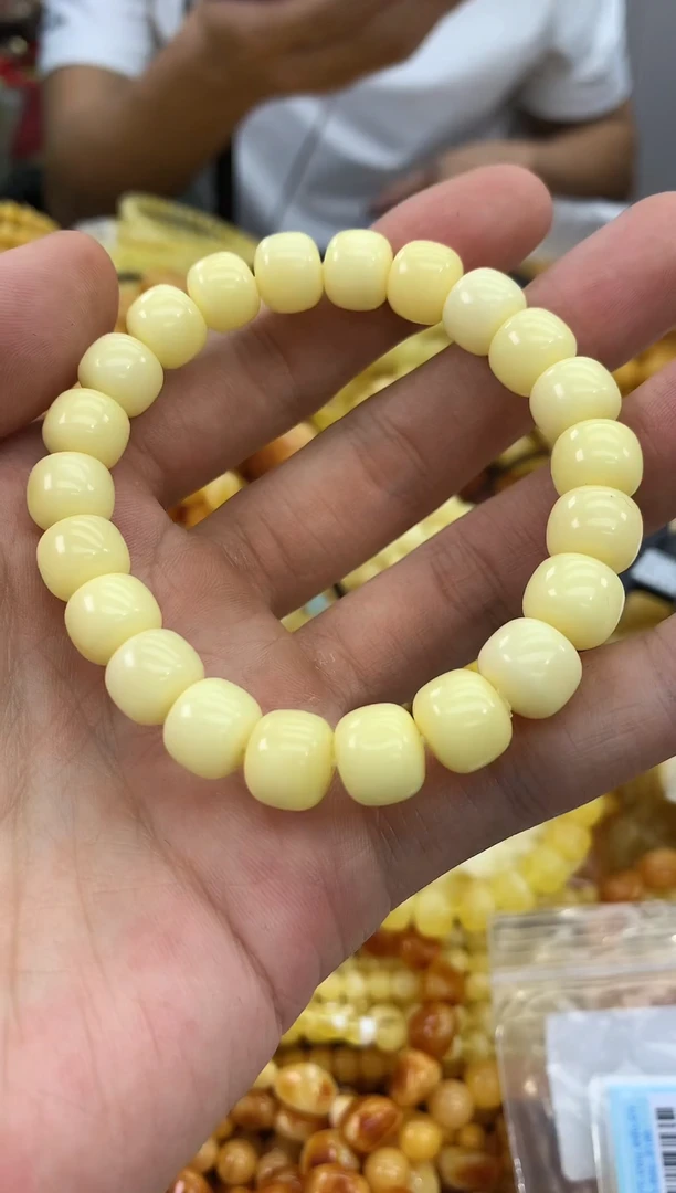 裸石蜜蜡未镶嵌手串