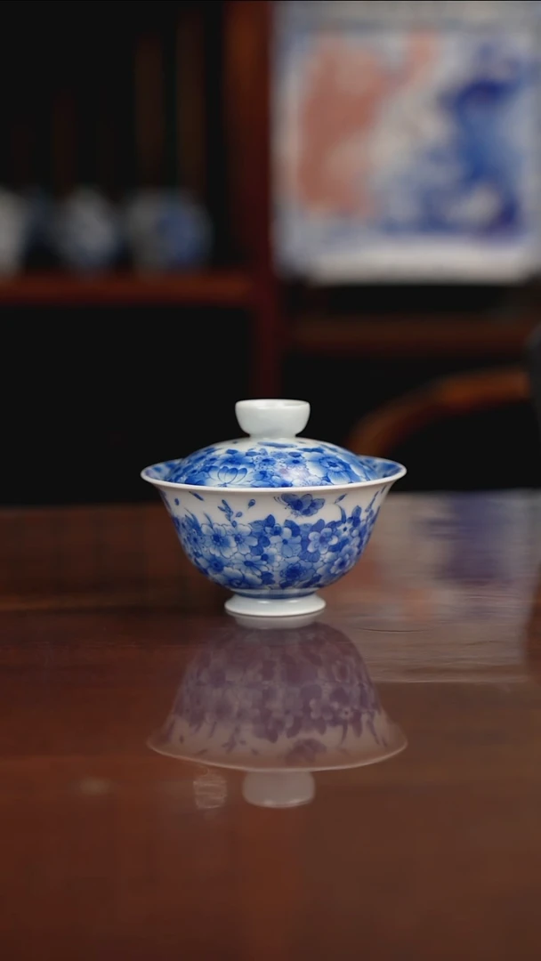 晓月窑青花蝶恋花