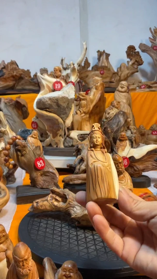 柏木（崖柏）  观音