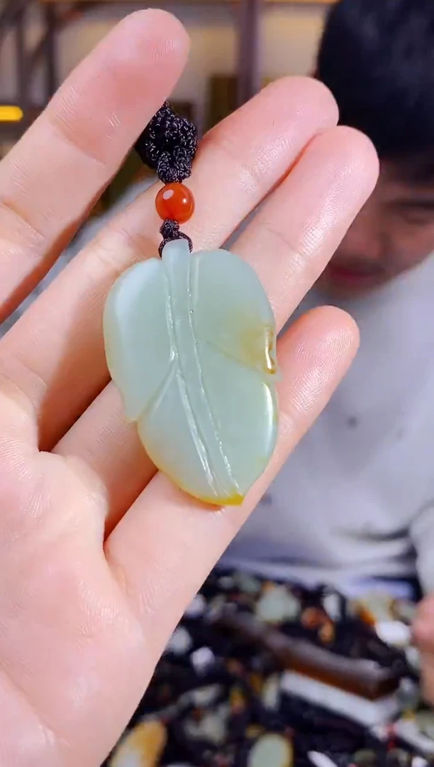 【闪购商品】和田玉颈饰未镶嵌1