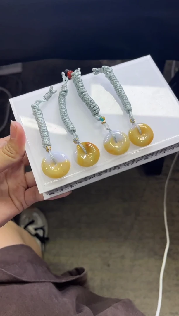 颈饰未镶嵌翡翠D158/多样性发一件/配绳子
