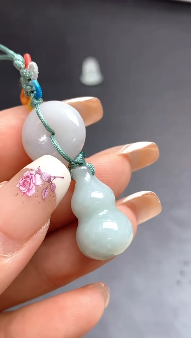 定制翡翠未镶嵌翡翠毛货~