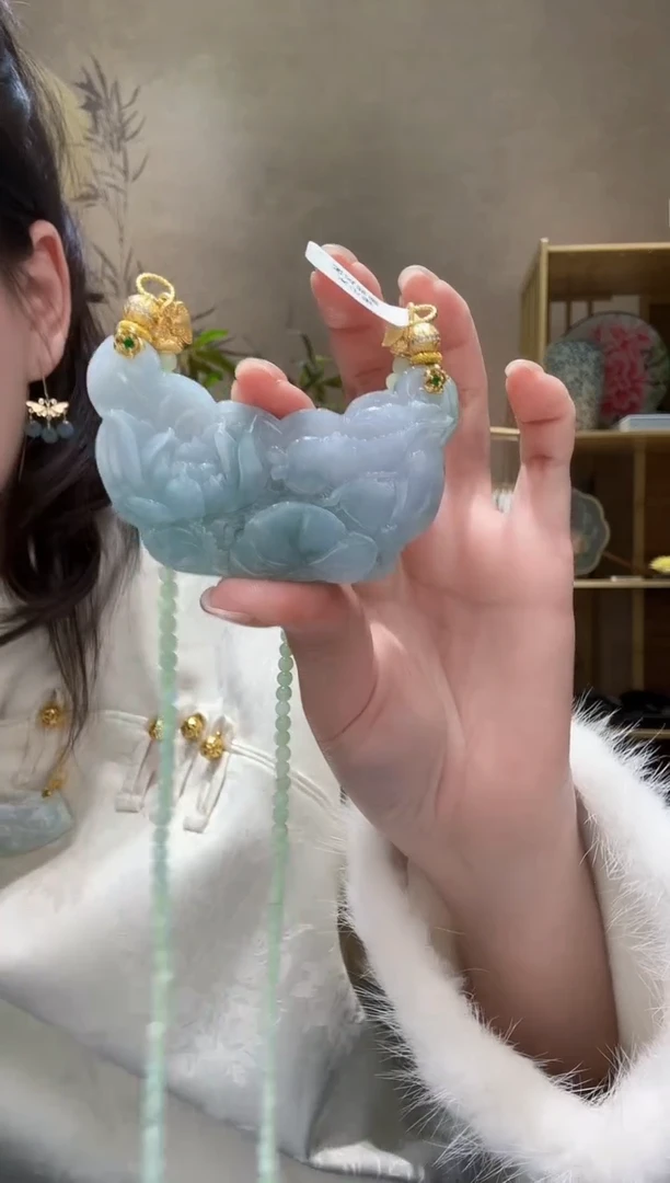 【闪购商品】翡翠颈饰未镶嵌吊坠