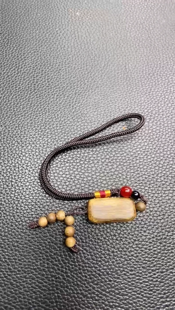 【闪购商品】沉香手串海南莺歌绿奇楠车挂