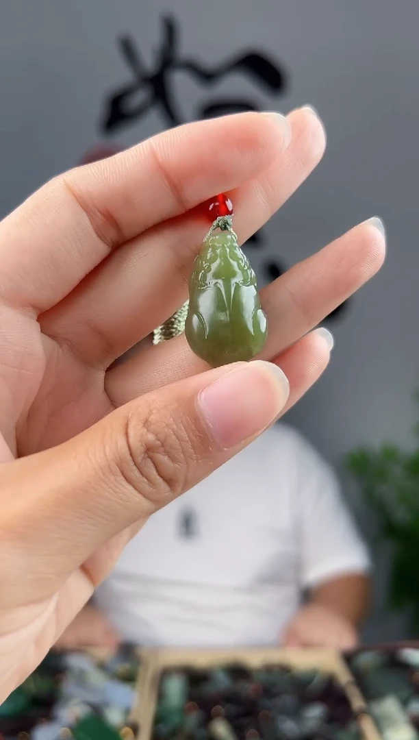 颈饰未镶嵌和田玉拍一发一，多样性发货