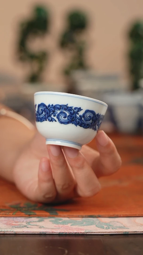 松风馆唐草纹小杯