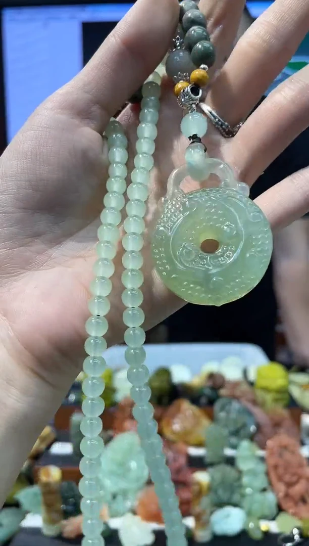 【闪购商品】岫玉吊坠未镶嵌·多样性发货*拍一发一