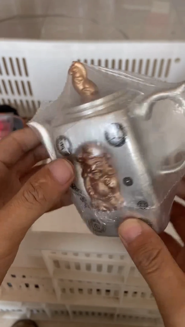 杯无运费险有瑕疵的有点脏介意勿拍
