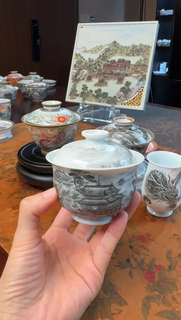 手绘墨彩梁园盛景岩茶盖碗